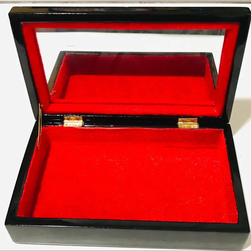 Vintage Asian Black Lacquer Inlay Mother of Pearl Bird Scene Jewelry Box